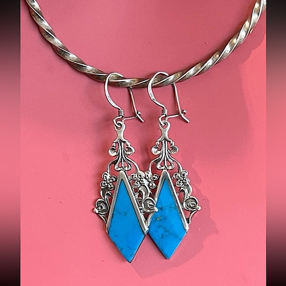 Vintage Sterling Silver Turquoise Dangle Earrings